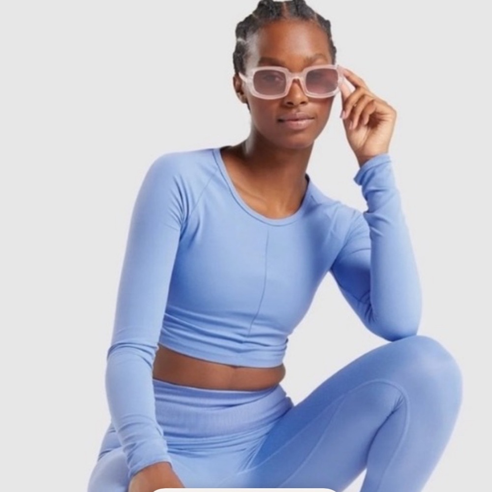 GYMSHARK WHITNEY SIMMONS LONG SLEEVE CROP TOP
SIZE - S